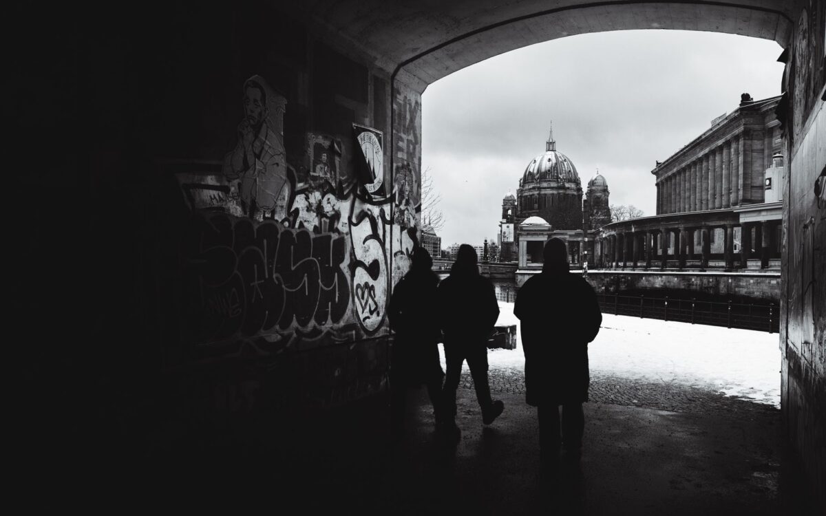 enfance ruines berlin personnages servent ils